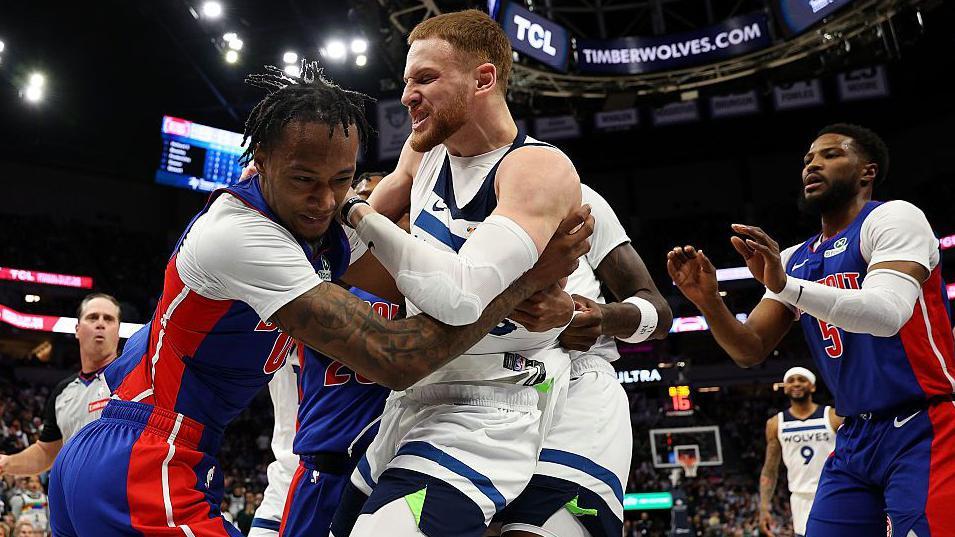 Seven ejected after brawl in Pistons-Timberwolves