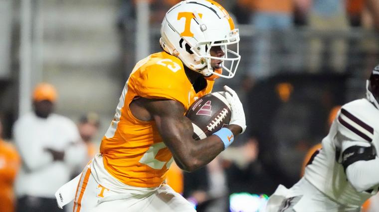 Tennessee sophomore Boo Carter's Rocky Top return '50/50' amid fall camp uncertainty