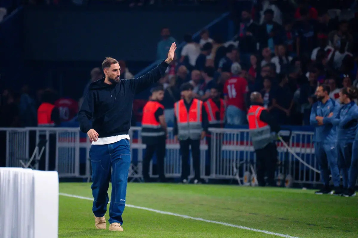 Joe Hart issues verdict on Gianluigi Donnarumma signing and James Trafford’s future