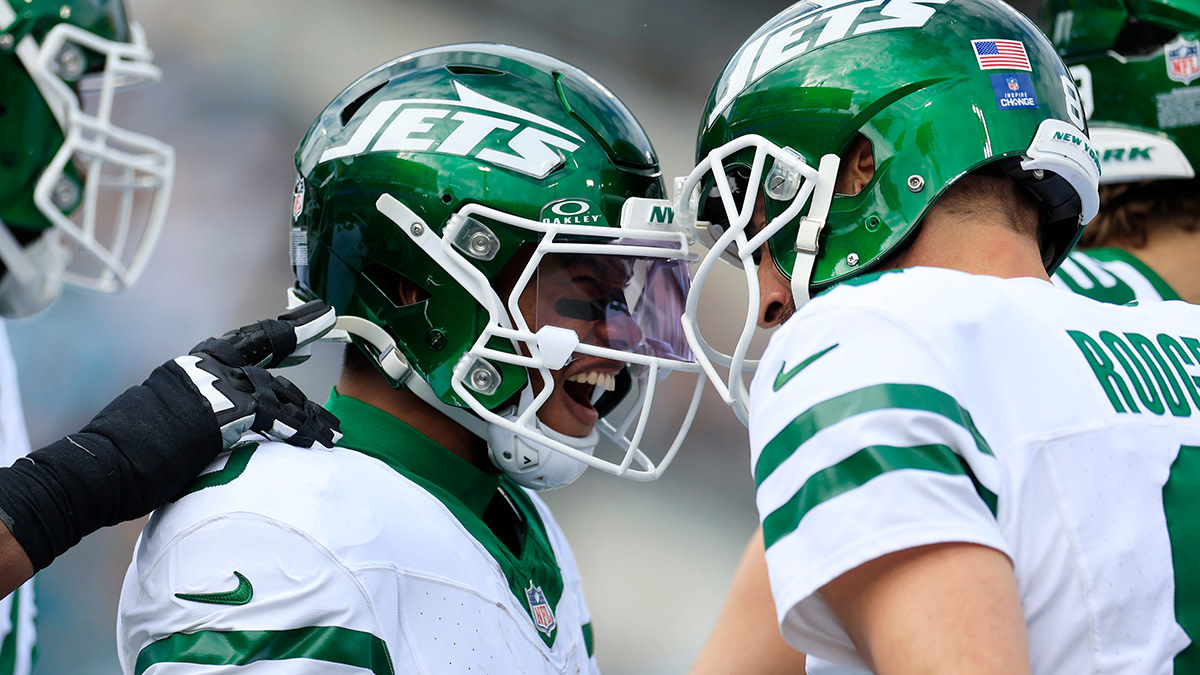 Jets' Offense Leaning Toward Being One-Dimensional With Fields