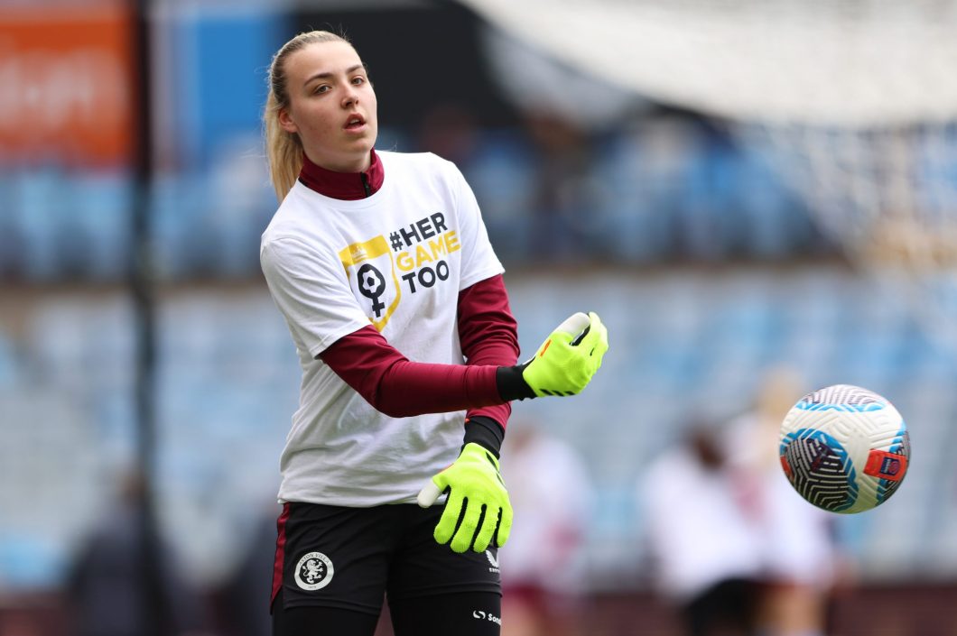 Nottingham Forest sign London City Lionesses goalkeeper Poor on loan