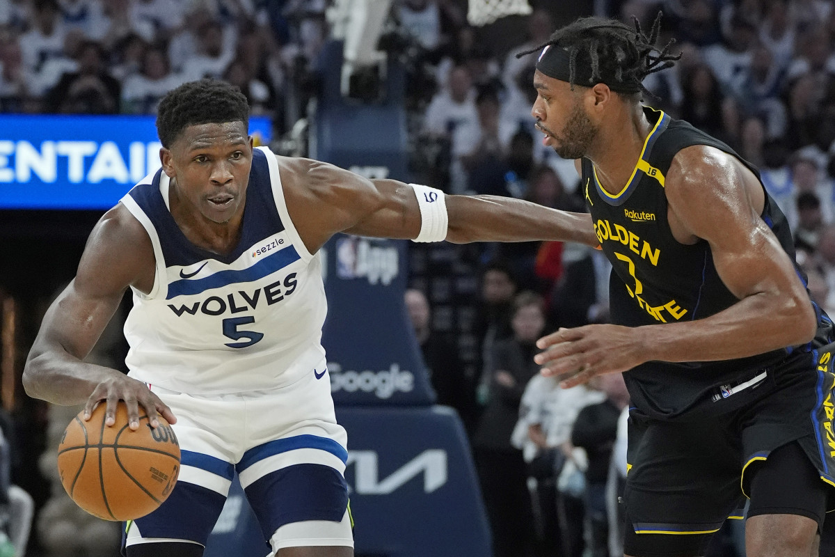 Anthony Edwards’ Interaction With NFL Legend After Timberwolves Game is Turning Heads