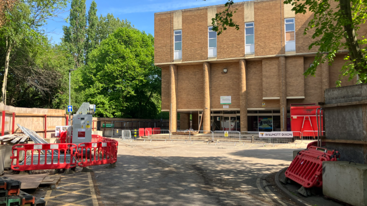 Sports quarter and pool backed by government