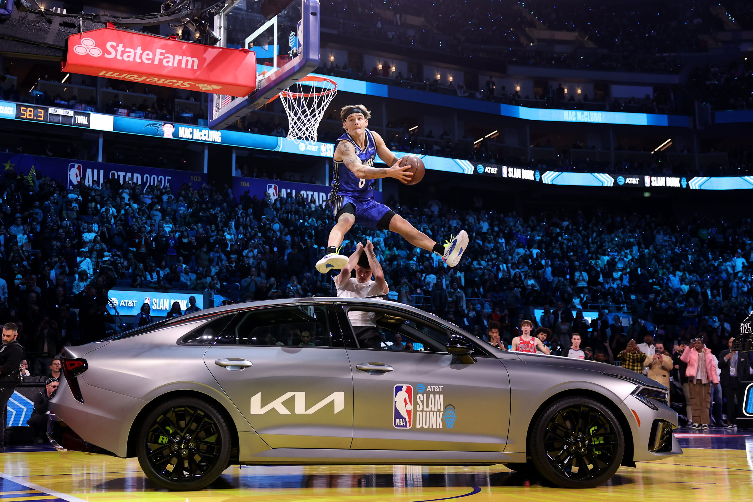 Mac McClung soars over a Kia on way to Slam Dunk 3-peat