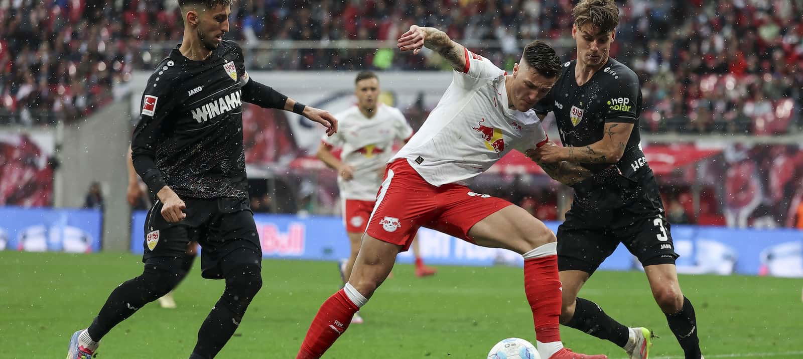 Benjamin Sesko transfer confusion as conflicting reports emerge