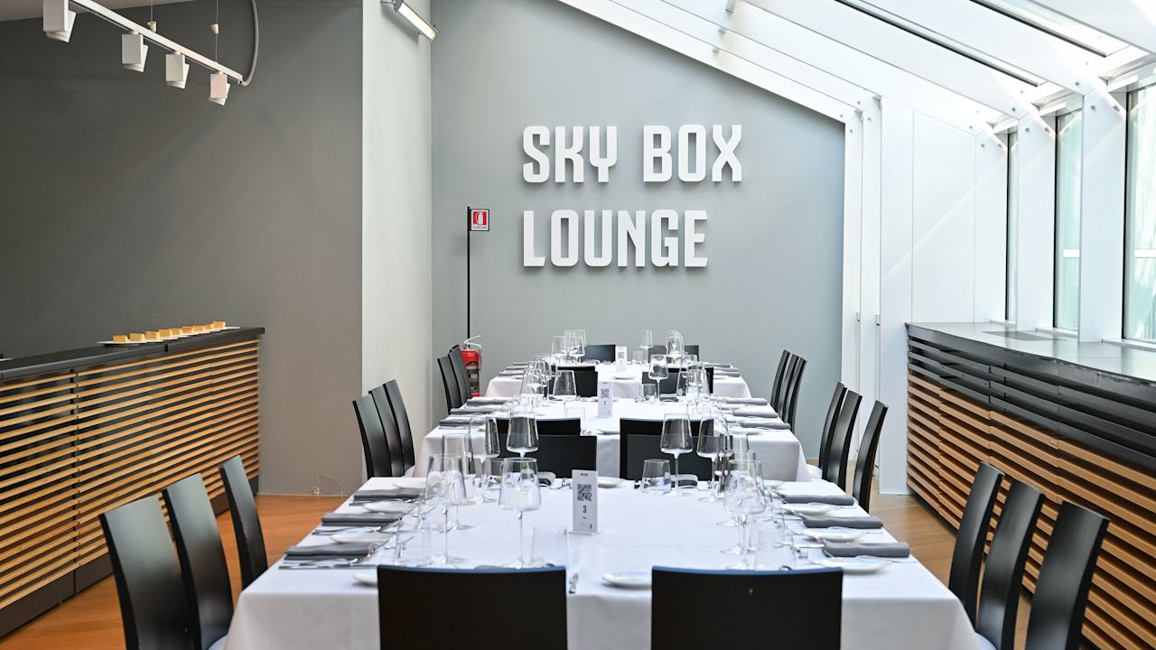 JUVENTUS VS CAGLIARI | MATCH PROGRAM | SKY LOUNGE EXPERIENCE