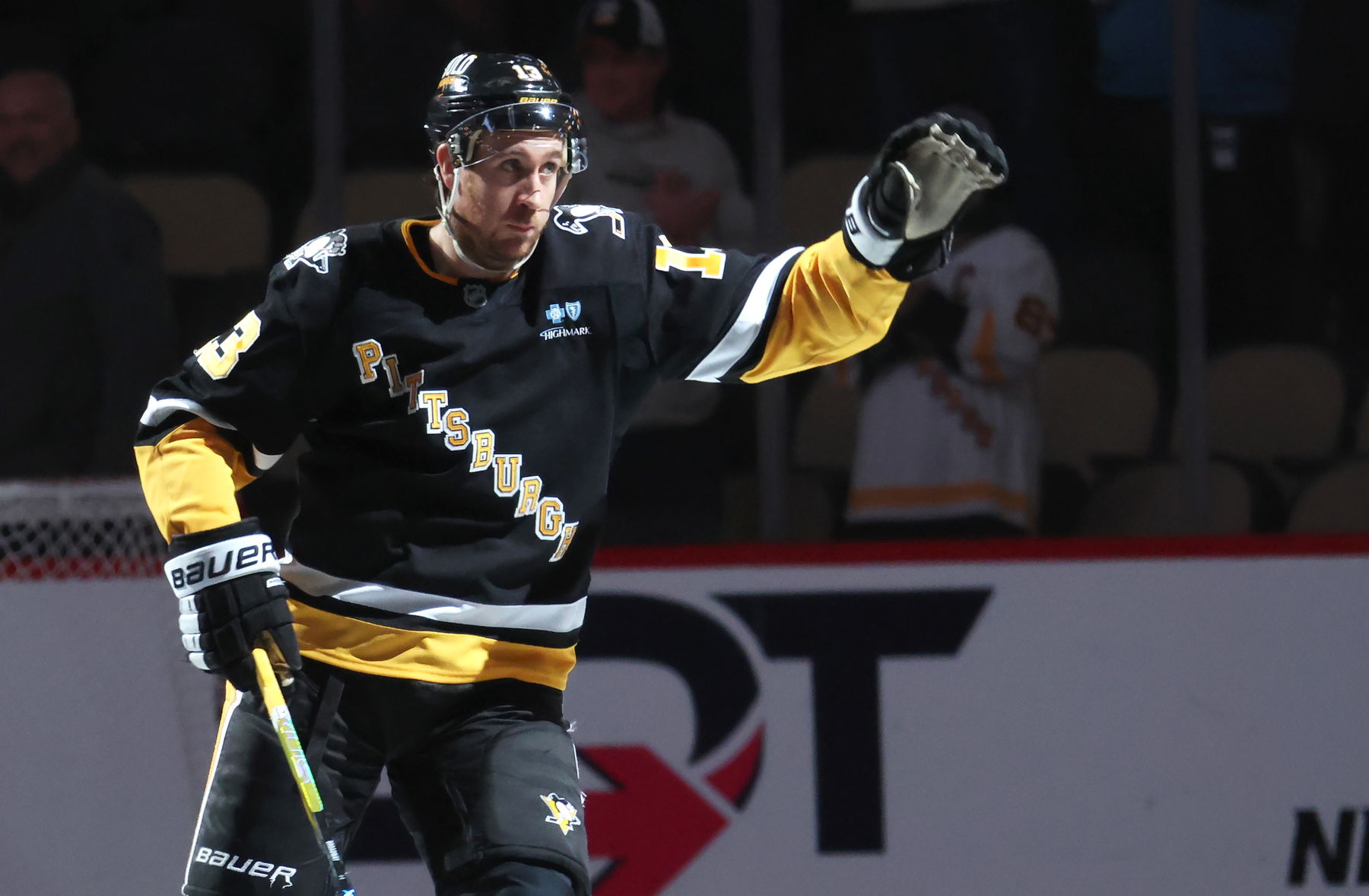 Penguins Nominate Forward Kevin Hayes For King Clancy Memorial Trophy