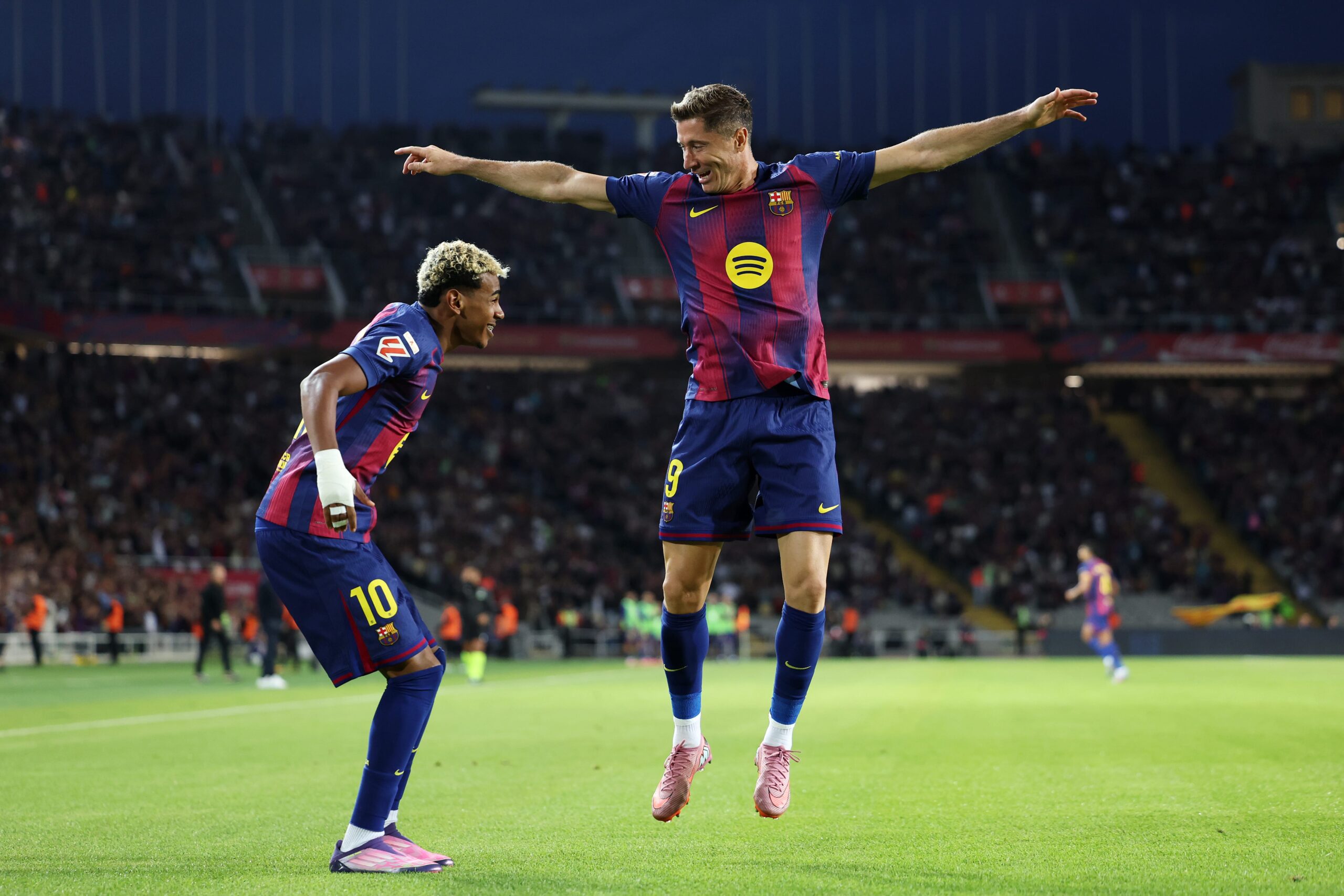 Barcelona have already made decision on Robert Lewandowski contract renewal