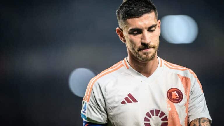 Pellegrini ready to consider Premier League offers