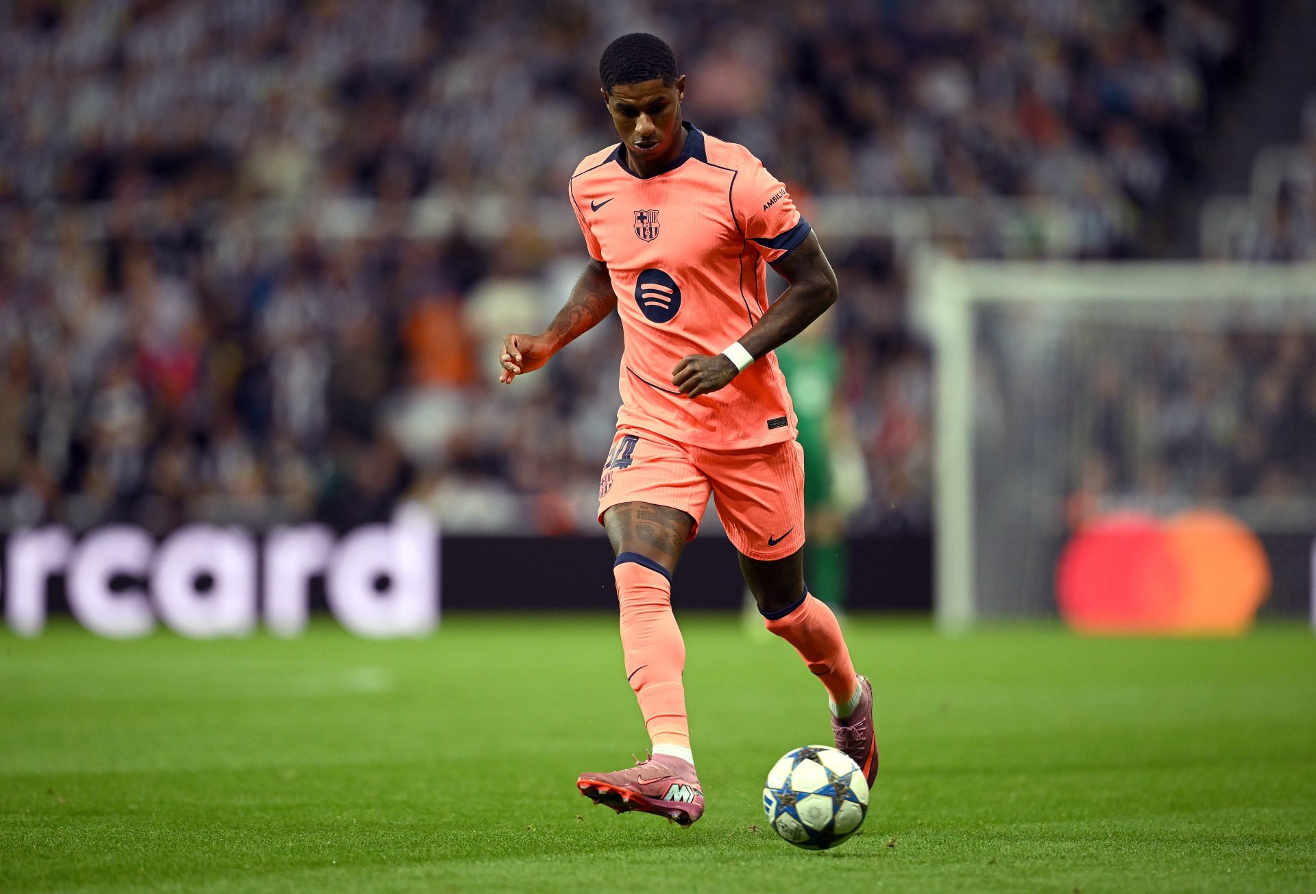 Barcelona new arrival’s successful integration into team a top priority for Hansi Flick