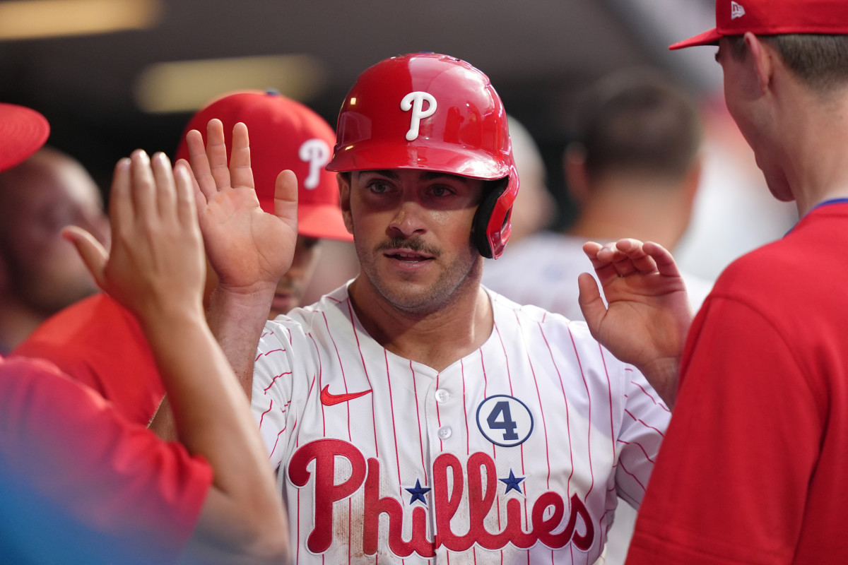 Marsh's Walk-Off Leads Phillies Over Cubs to Snap Skid