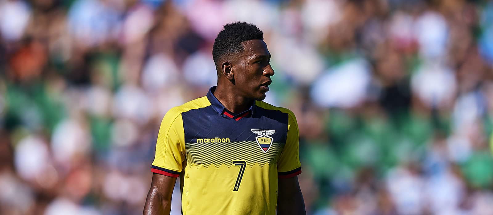 Pervis Estupiñán’s move to Manchester United under major threat