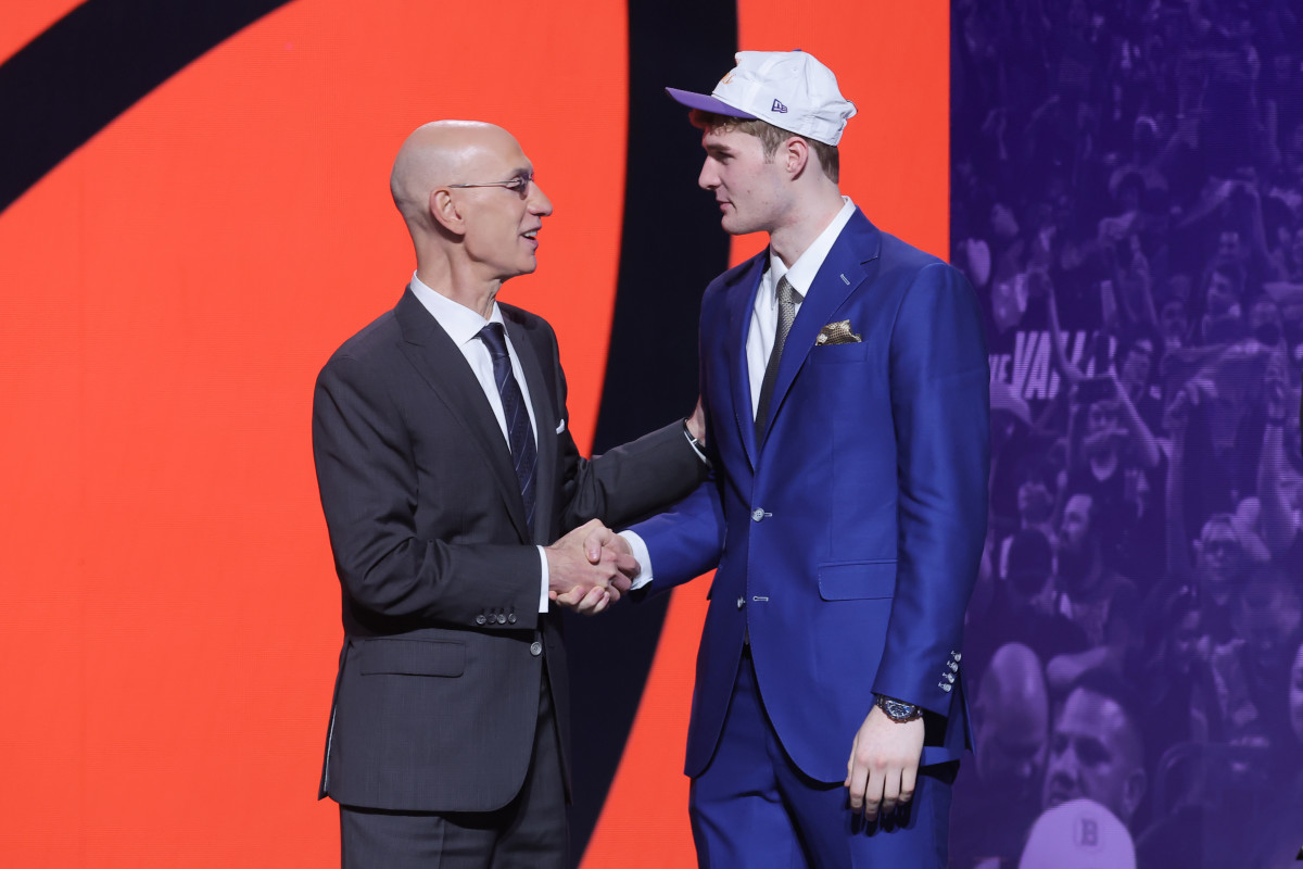 UConn Reacts to What Liam McNeeley Did in Stellar Summer League Debut